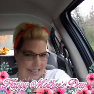 Meet your Posher, Mikki